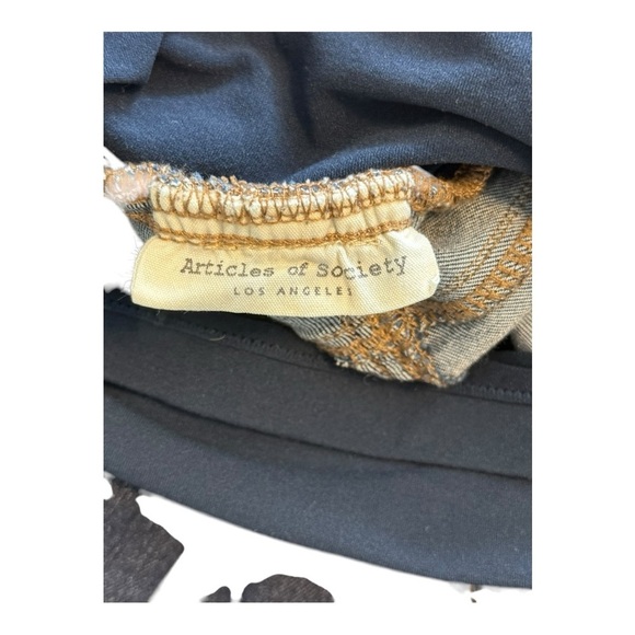 Articles Of Society Maternity Jeans - Size 31 - Picture 7 of 16